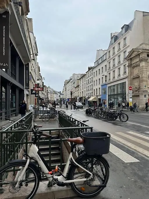 Appartement Stnicolas1 Frenche Style Appt Bastille Paris France